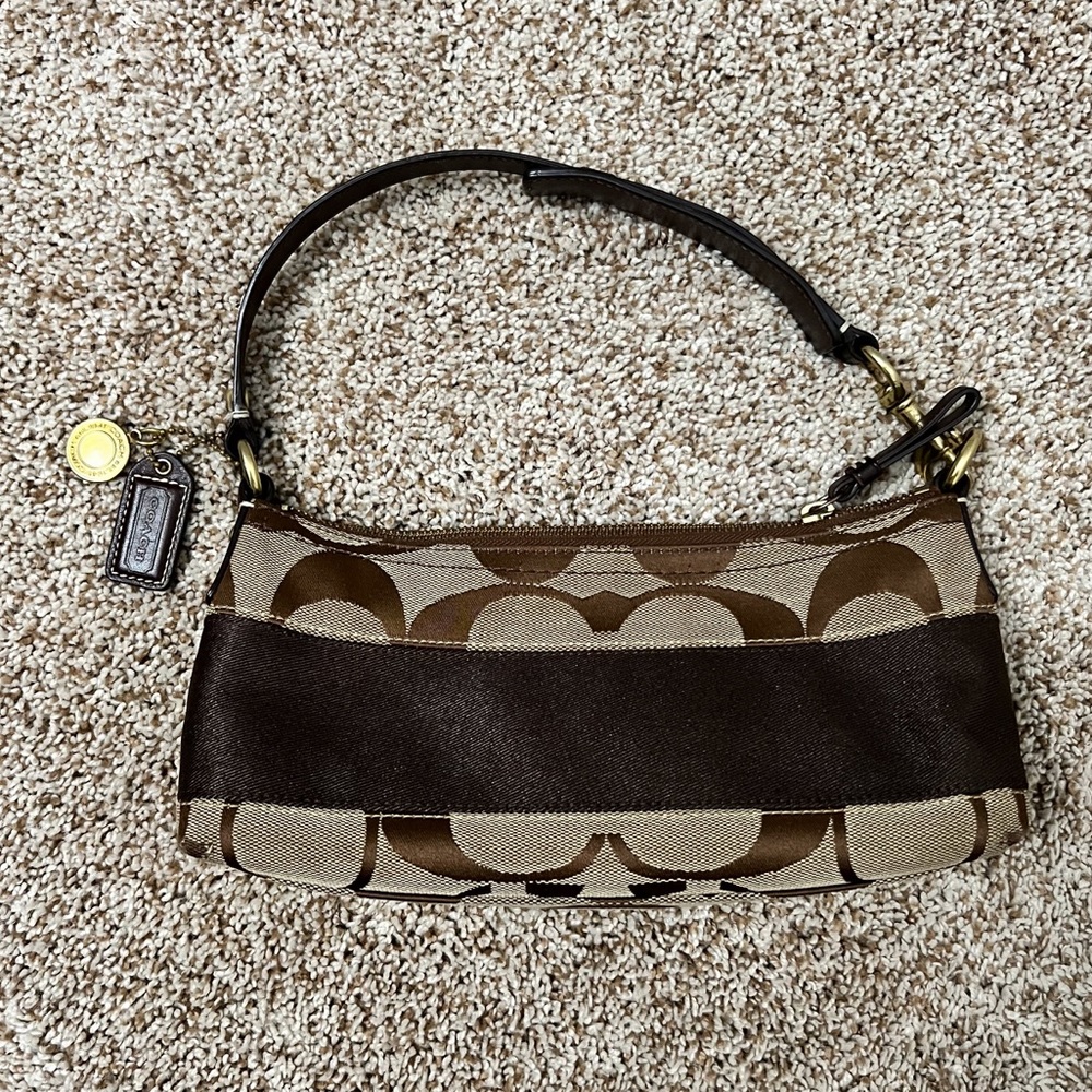 Vintage Coach Small Shoulder Purse